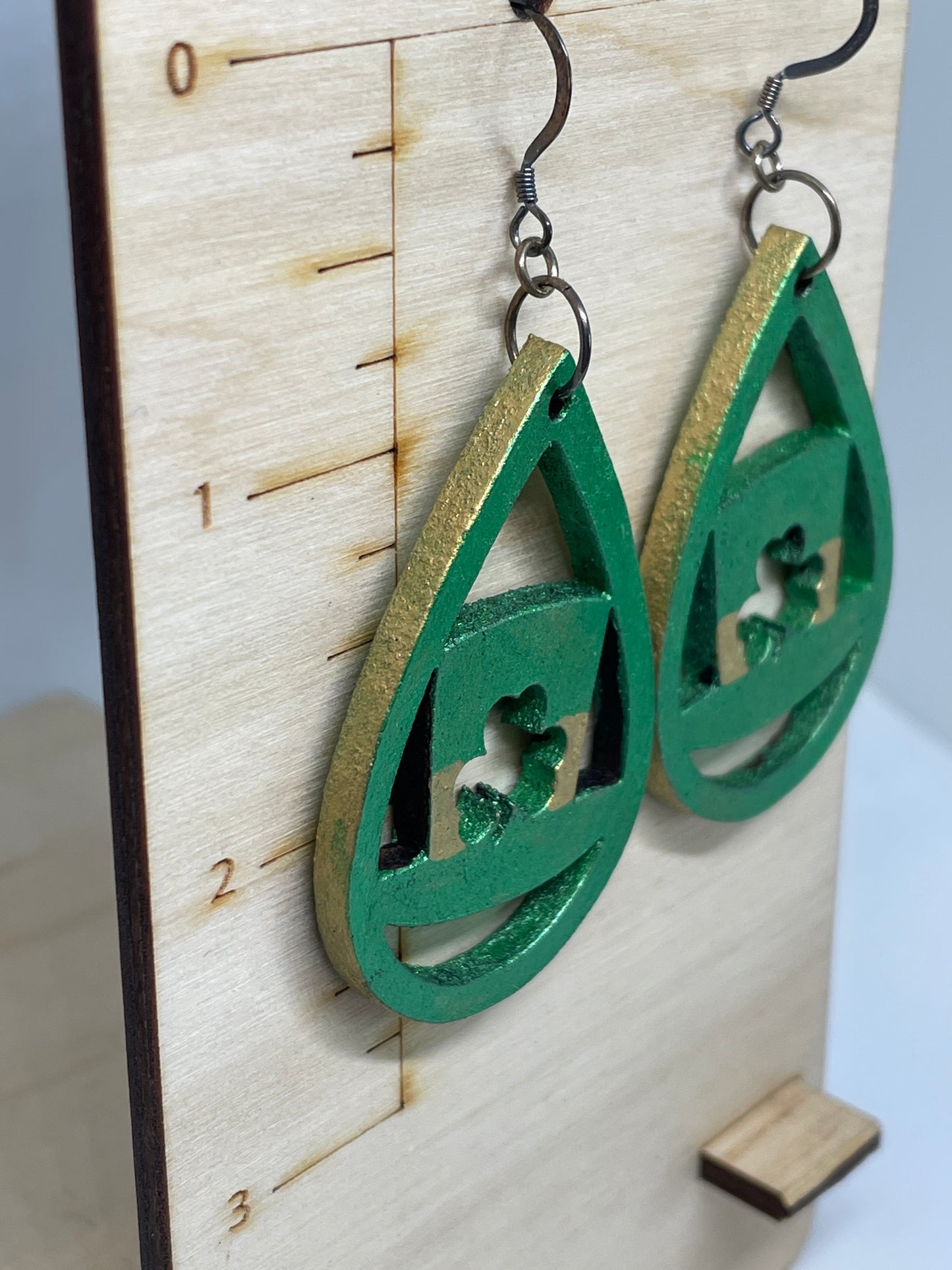 Shamrock hat, green and gold St. Patrick’s Day earrings